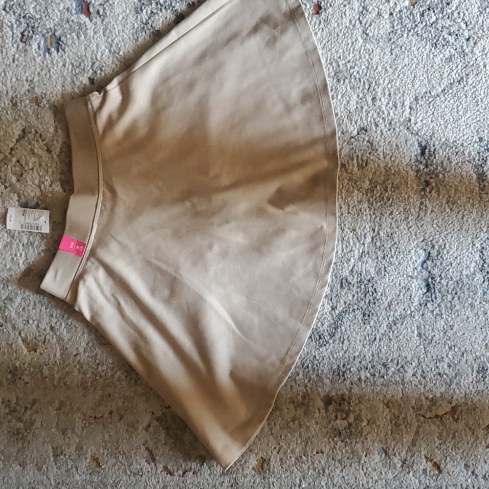 Kids tan skirt